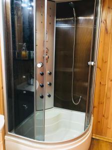 У Віти номер 5