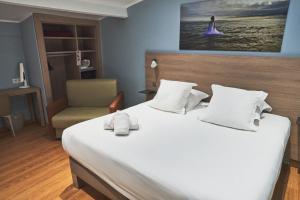 Hotels Grand Hotel Dauphine Toulon, Boutique Hotel & Suites : photos des chambres