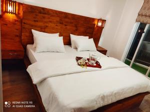 Lake Infinity Luxury Condos