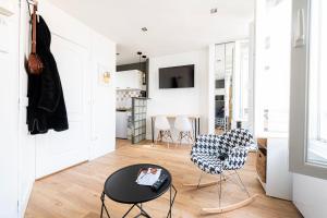 Appartements Studio centre ville refait a neuf : photos des chambres