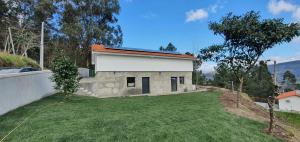 Quinta da Tormenta -14 pessoas- Cabeceiras de Basto 2 casas e piscina privada