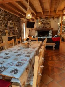 Chalets La Grange Des Biches : photos des chambres