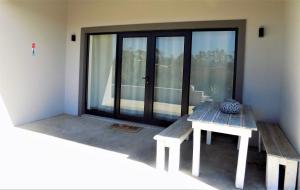 Green Goose self catering villa with pool