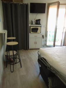 Appartements Studio du Commandant Marche : photos des chambres