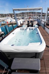 Adria Portorož Luxury Houseboat 