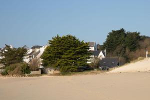 Maisons de vacances Maison a 20 metre de la plage vue sur Mer : photos des chambres