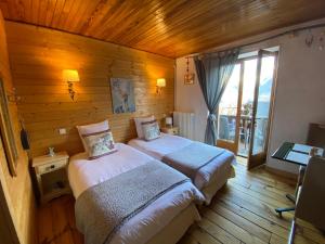 Hotels Auberge De La Foret : photos des chambres