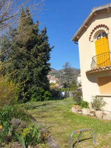 Appartements La villa des fleurs : photos des chambres