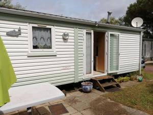 Campings Mobilhome Oleron simple et spacieux a 1min de l'Ocean : photos des chambres