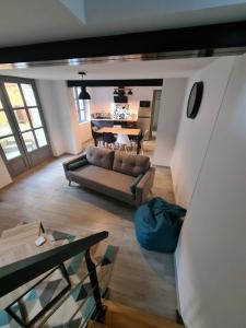 Appartements Les Logis du rempart : Suite Familiale