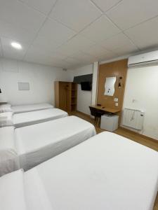 Quadruple Room room in Condedu