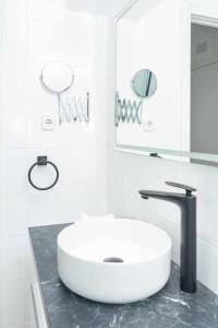 NEW Apt RELAX HOME a 150 m del mar WIFI y Piscina
