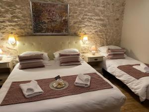 Hotels L'Escale des Alpilles : photos des chambres