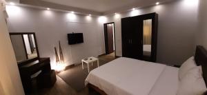Queen Suite room in Nakhil Inn Residence