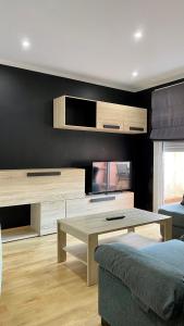 PiyMargall2 By Vigovacaciones