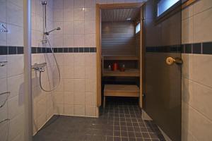 Two-Bedroom Apartment with Sauna room in Santa's Chalets Rakka