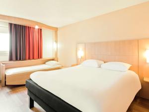 Hotels ibis Nice Centre Gare : photos des chambres