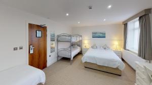 Ommaroo Hotel