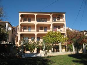 Studio Apartment in Porec with Balcony, Air Conditioning, Wi-Fi (3794-6)