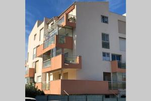 Appartements Confortable T2 au calme plage a 4 mn CLIM Parking Wifi : photos des chambres