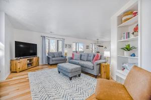 Four Bedroom House room in Heiligdom Hill