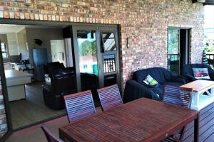 2 Bedroom Guest Suite at A-frame Glengariff Beach