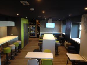 Hotels ibis Budget Caen Centre Gare : photos des chambres