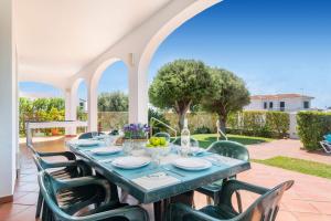 Villa Xaloc Blanes by Villa Plus