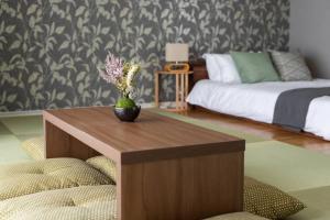 Mido Elphan Building 8