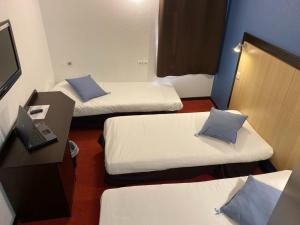 Enzo Hotels Vierzon by Kyriad Direct : photos des chambres