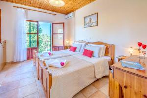 Poppy Apartment I Paxoi Greece