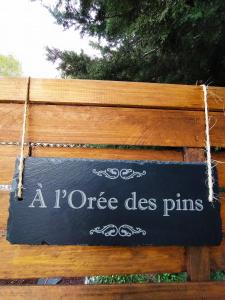 A lOrée des pins - Gite et spa de 30 m2- Options Home Cinéma, Romantique