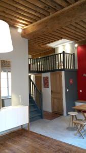 Appartements La Nuit Saint Georges : photos des chambres