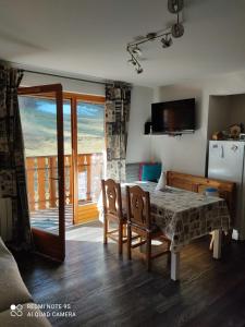 Chalet Le Telemark wifi fibre et garage - 3hvězdičkové hotely ve městě Thollon