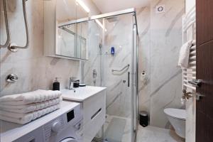 Central SPA Galaxy Apartment