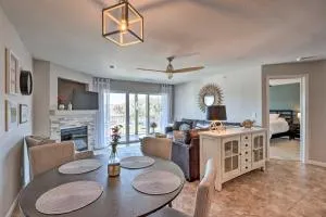 Lakefront Missouri Condo with Pool Access and Balcony - Roach