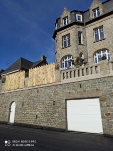 Appartements Luxueuse Villa au pied du chateau Dinan : photos des chambres