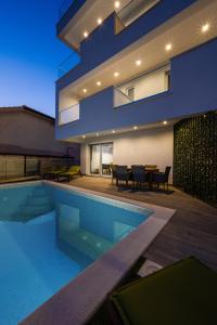 Aquarelle Apartments Primošten apt no 1 and 3