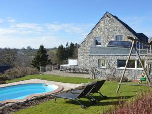 obrázek - Luxurious Villa in Stavelot with Sauna and Pool