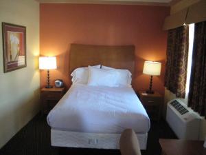 Double Room - Non-Smoking  room in Americas Best Value Inn - Porterville