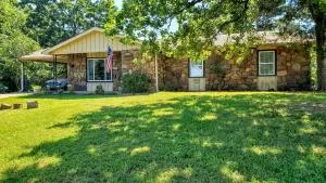 Granny and Grandpa's - Waldron