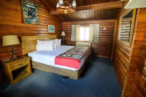 King Room room in Lochsa Lodge