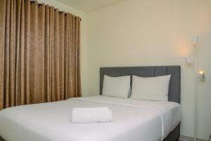 Comfortable 2BR at Meikarta Apartment By Travelio