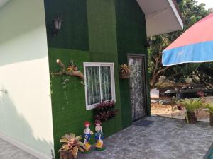 ริมน้ำ บ้านพรศรี โฮมสเตย์