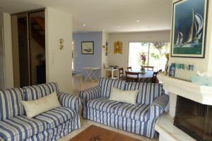 REF 064 Grande maison de famille pour huit personnes Kerjouanno Tumiac ARZON