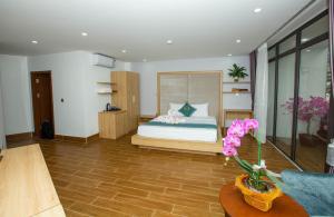Emerald Hotel Cát Bà