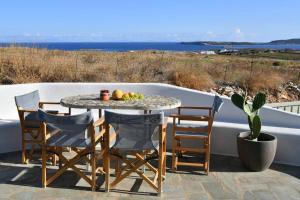 Villa Iolite by Rocks Estates Paros Greece