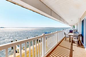 Rusty Anchor on the Bay