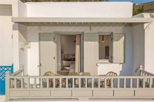 Deluxe apartment over the sea Astypalaia Greece