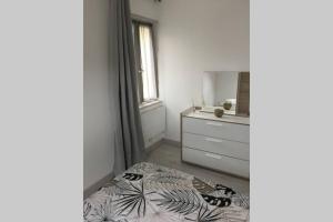 F2 bis proche de toutes commodités